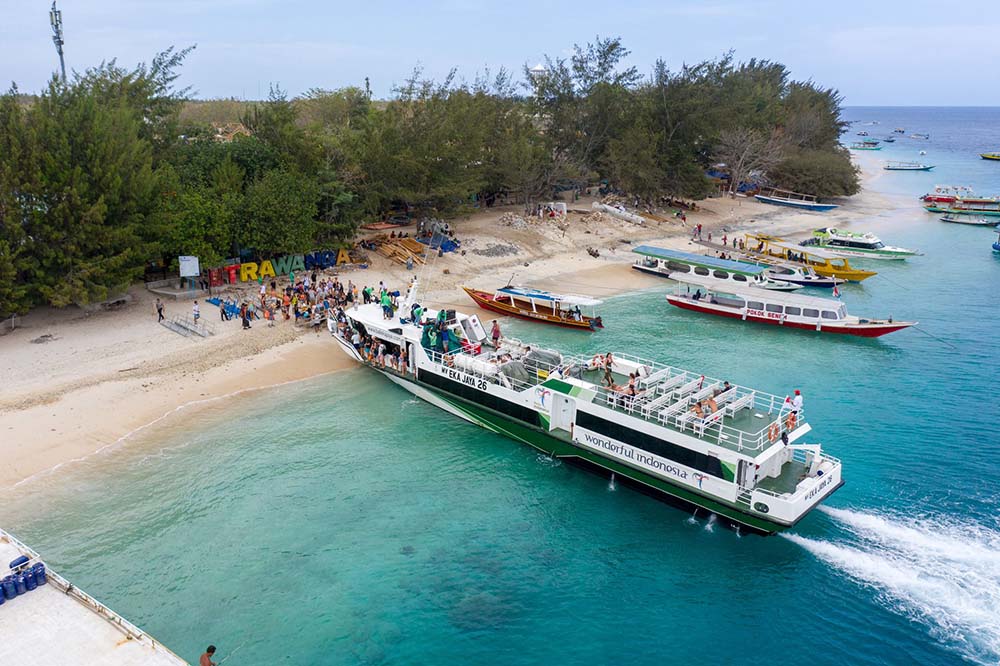 boat-transfer-to-gili-trawangan